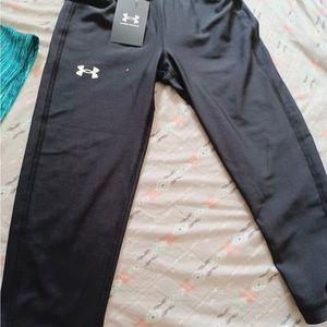 Under armour black leggings